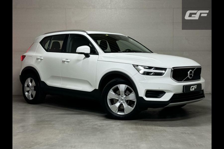 Volvo XC40 2.0 T4 Momentum Autopilot Navi Camera Trekhaak