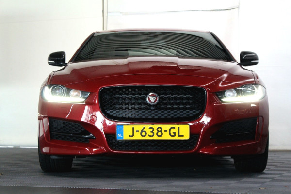 Jaguar XE 2.0 R-Sport 250pk VIRTUAL MERIDIAN SFEER LEDER NAV CAMERA '17