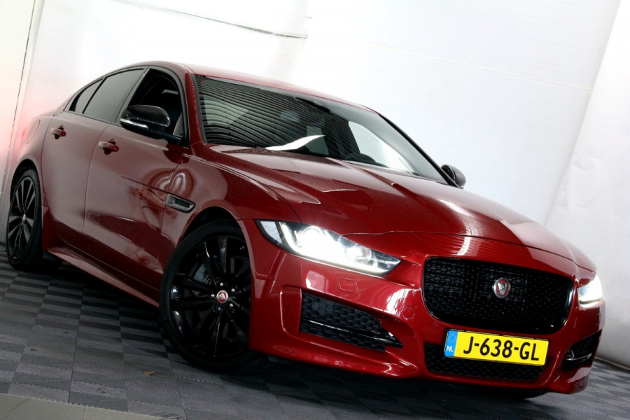 Jaguar XE 2.0 R-Sport 250pk VIRTUAL MERIDIAN SFEER LEDER NAV CAMERA '17