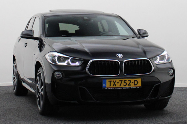 BMW X2 sDrive18i Executive Automaat M Sportpakket, LED, Panoramadak, Camera, Cruise, Navigatie, PDC, 19''