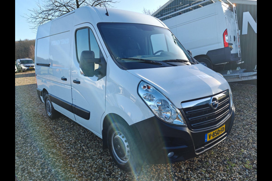 Opel Movano 2.3 CDTI BiTurbo Hoog model , Euro 6 , 1e Eig. Werkplaats inrichting , Apk maart 2025 , mooie bus