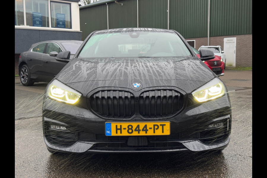 BMW 1-serie 118i Executive Edition | ORIG. NL. | SUPER NETTE AUTO | RIJKLAAR incl. 12mnd BOVAG GARANTIE