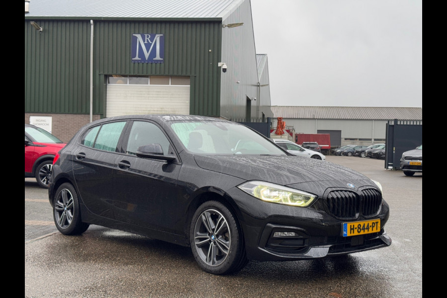 BMW 1-serie 118i Executive Edition | ORIG. NL. | SUPER NETTE AUTO | RIJKLAAR incl. 12mnd BOVAG GARANTIE