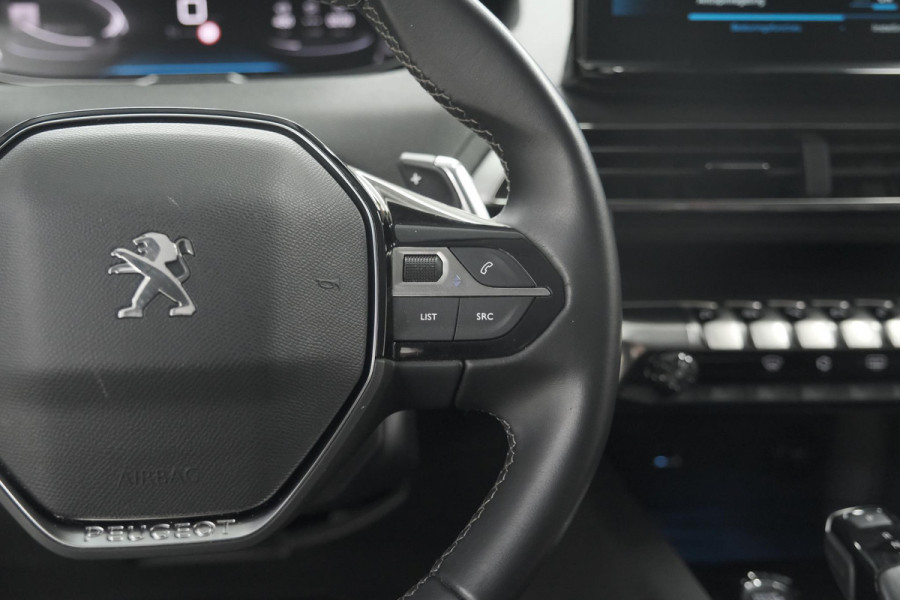 Peugeot 3008 PureTech 130 EAT8 Allure | Trekhaak | Camera | Dodehoekdetectie | Apple Carplay