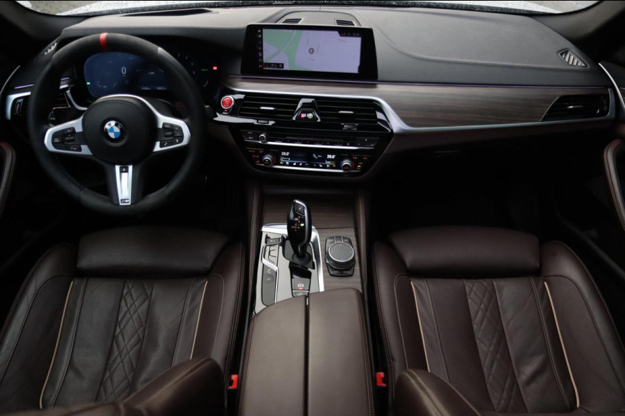 BMW 5 Serie Touring 540i xDrive M Sport / PANODAK / 360 / HUD / H&K / KEYLESS / 19''