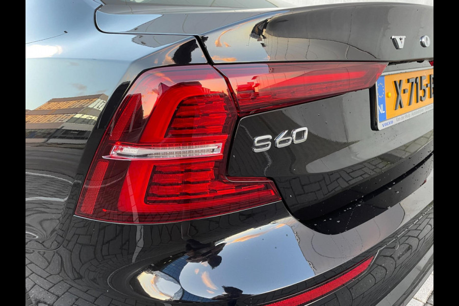 Volvo S60 2.0 B4 Plus Dark | Pano | R Design | Crystal