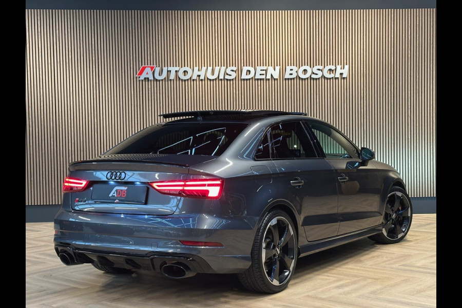 Audi RS3 Limousine 2.5 TFSI Quattro 400PK - Pano - B&O