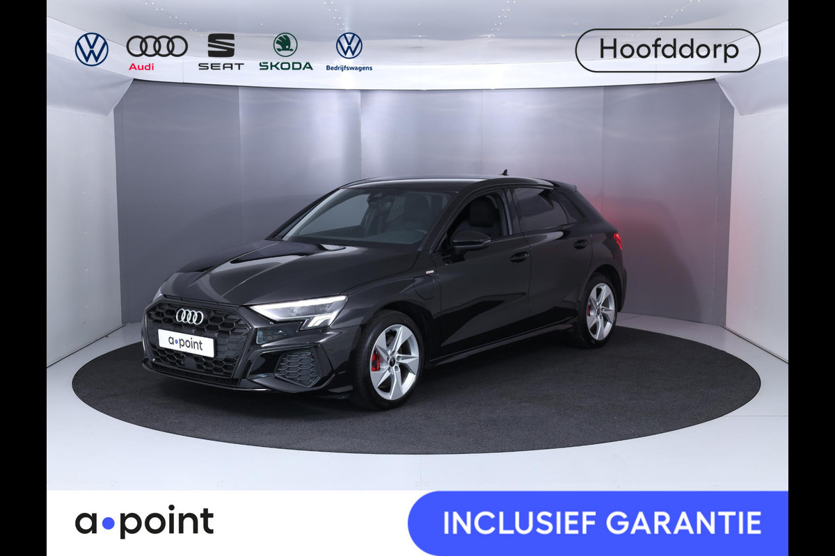 Audi A3 Sportback 45 TFSI e S edition 245 pk S-tronic Plug in Hybrid | Private lease vanaf € 697,- pm | Navigatie via App | Parkeersensoren achter | Achteruitrijcamera | Cruise control | Full-LED koplampen |