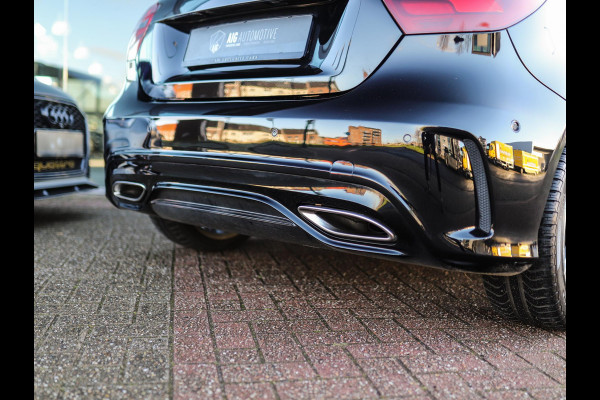 Mercedes-Benz A-Klasse 180 Business Solution AMG | Pano | PDC | LED | 18" LM | Stoelverw.