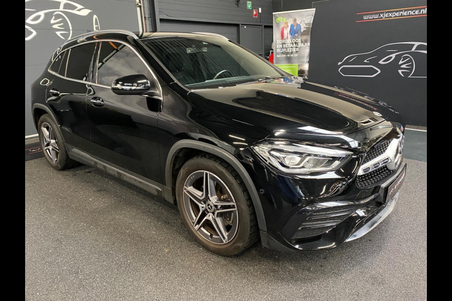 Mercedes-Benz GLA 200 AMG Line NAVI 163 PK WIDESCREEN