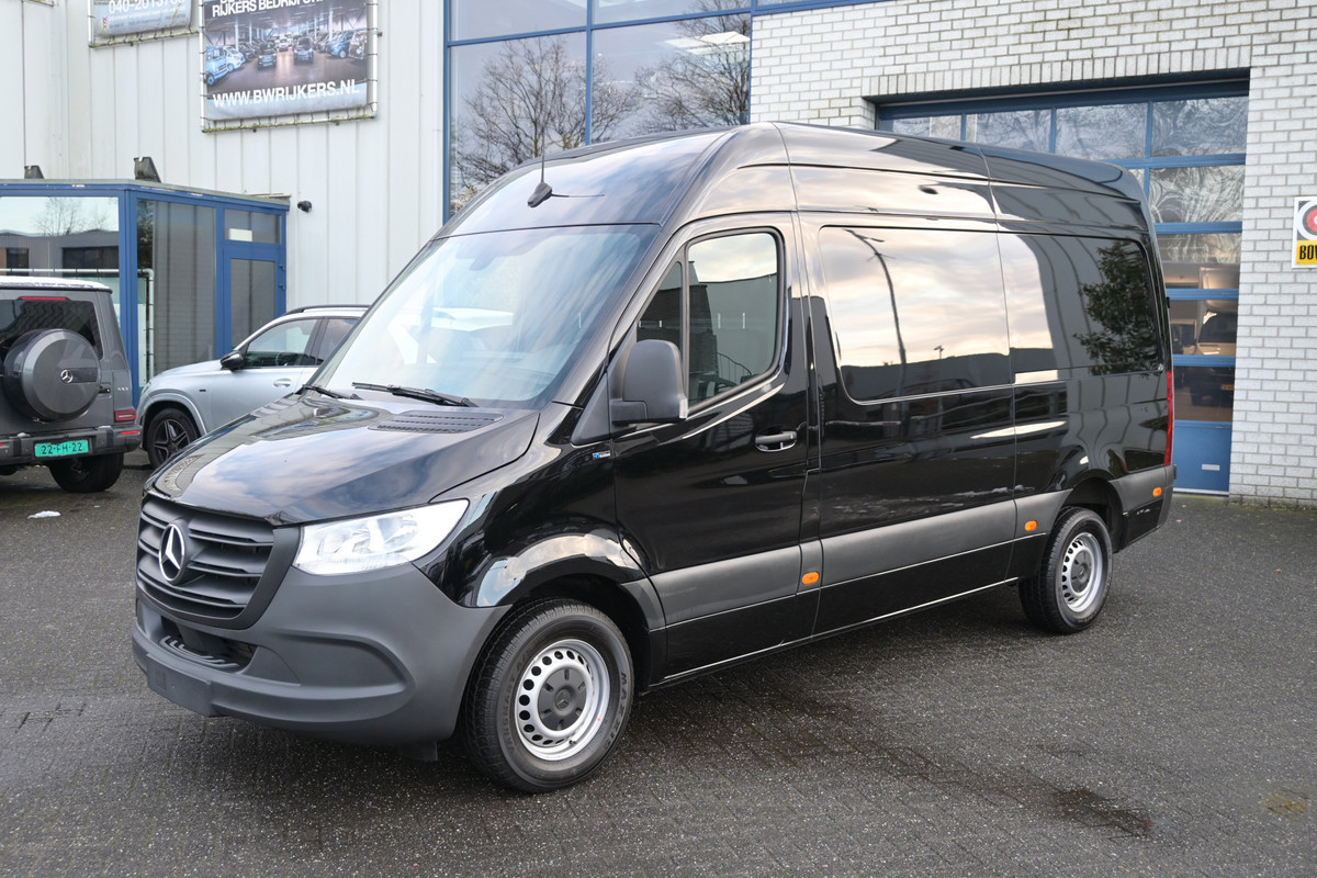 Mercedes-Benz Sprinter 317 CDI L2H2 RWD 3500kg Trekhaak, MBUX met navigatie en camera