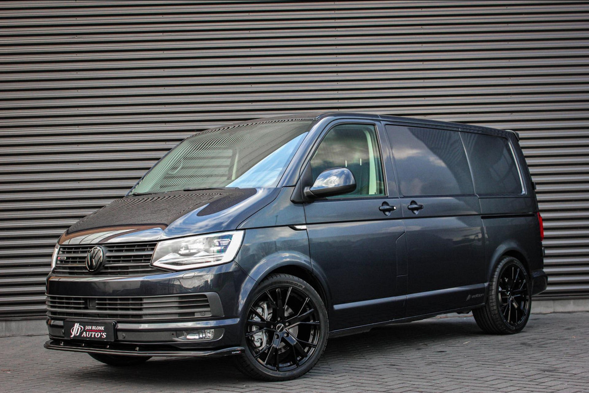 Volkswagen Transporter 2.0 TDI L1H1 4Motion Highline 199PK BLEU METALLIC / LEDEREN BEKLEDING / VERLAGING / NAVIGATIE / 3-ZITS