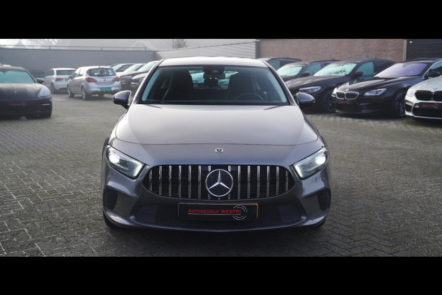 Mercedes-Benz A-Klasse 250 e Business Solution AMG Limited | Navi | Achterrijtrijcamera