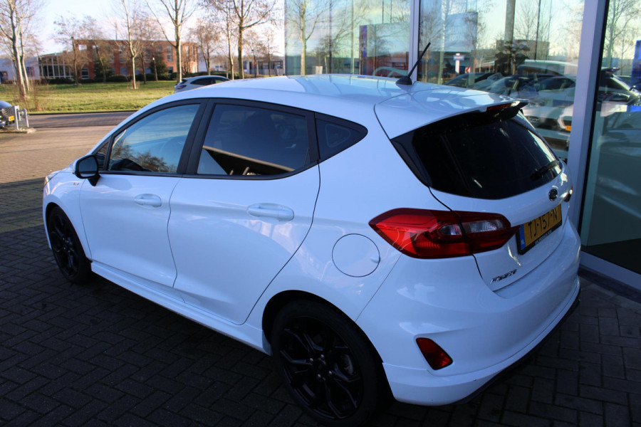 Ford Fiesta 1.0 EcoBoost 100 PK ST-Line | Cruise Control | Climate Control | Privacy Glass | Navigatie | DAB | 17 Inch LM VELGEN | Bluetooth Carkit