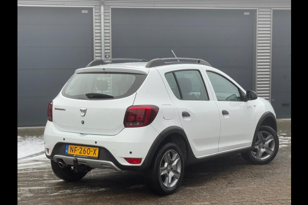 Dacia Sandero 0.9 TCe SL Stepway, 49000 km, trekhaak, Nederlandse auto met nationale auto pas, luxe uitvoering