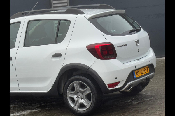 Dacia Sandero 0.9 TCe SL Stepway, 49000 km, trekhaak, Nederlandse auto met nationale auto pas, luxe uitvoering