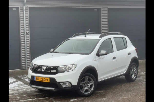 Dacia Sandero 0.9 TCe SL Stepway, 49000 km, trekhaak, Nederlandse auto met nationale auto pas, luxe uitvoering