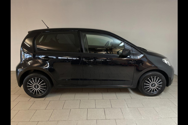 Volkswagen up! 1.0 BMT move up! AIRCO NAVI VIA APP ELEK RAMEN CENT VERG SPARCO WIELDOPSET PRIVACYGLAS NIEUWSTAAT