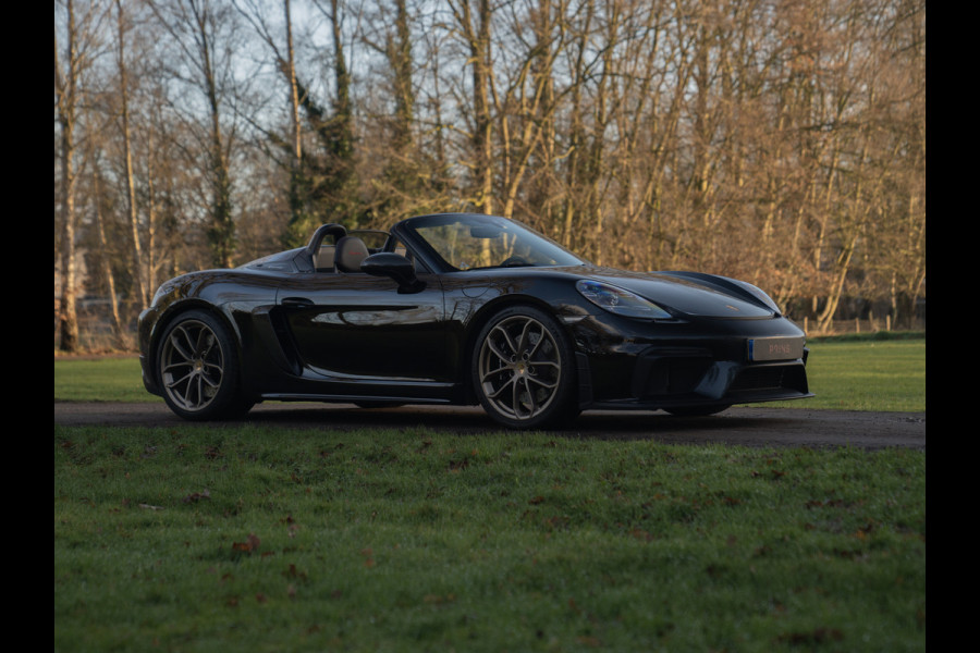 Porsche 718 Spyder 4.0 | Akrapovic | Carbon Seats | Carbon Pack | Front PPF | Approved 05-2026