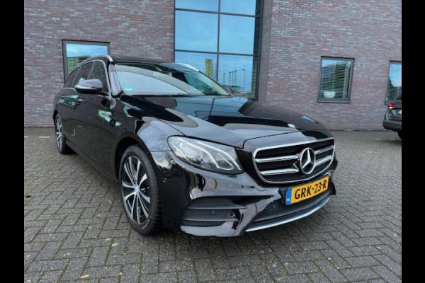 Mercedes-Benz E-Klasse Estate 220 d Business Solution AMG