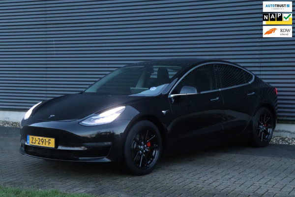 Tesla Model 3 Long Range AWD 75 kWh | AUTOPILOT | FSD | PANO | INCL.BTW