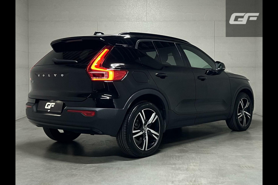 Volvo XC40 1.5 T3 R-Design Pano Camera Carplay Trekh. NAP