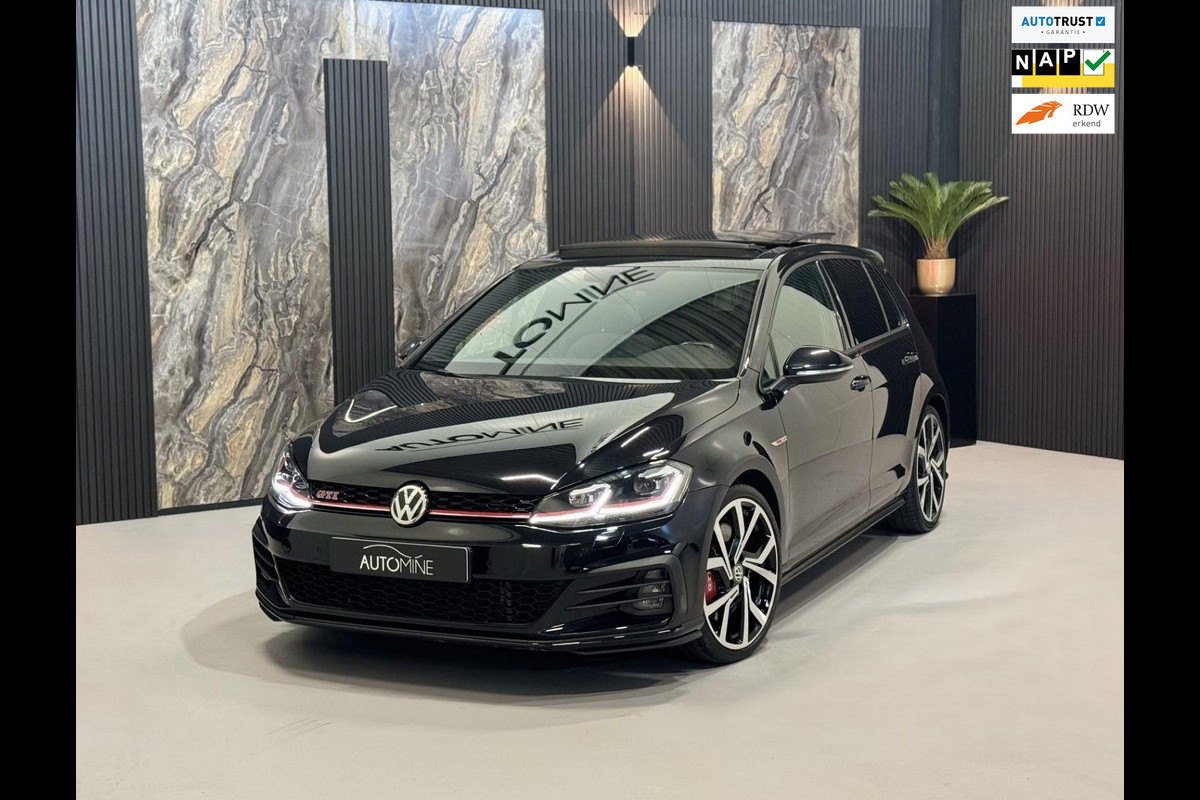 Volkswagen Golf 2.0 TSI GTI Performance|PANO|KEYLESS|FULL OPTION