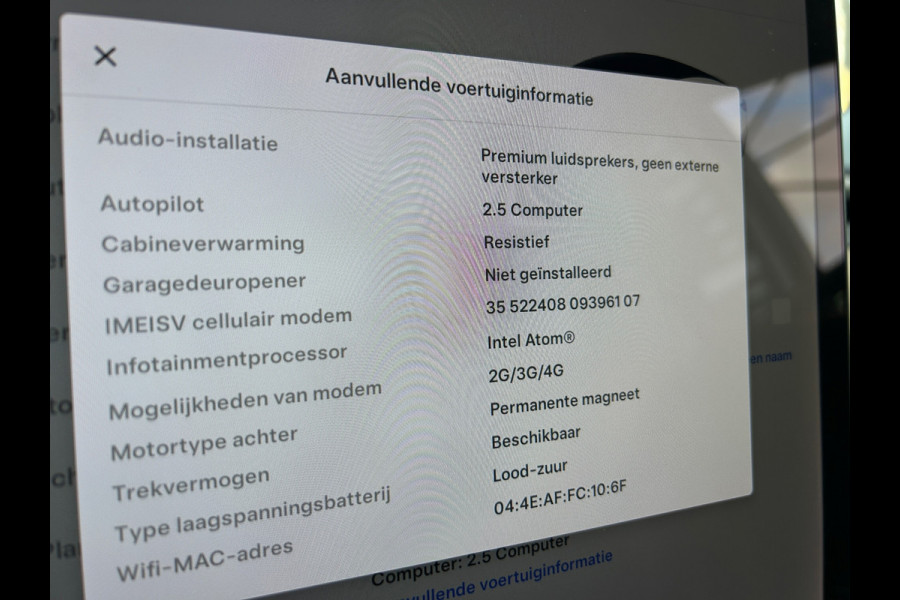 Tesla Model 3 Standard RWD Plus 60 kWh Trekhaak (1.000kg)