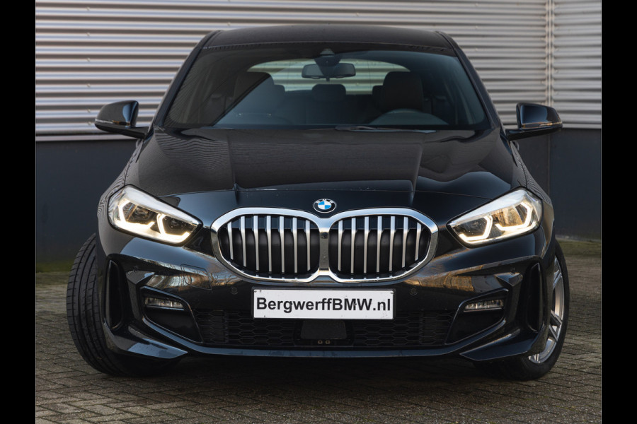 BMW 1-serie 118i M-Sport - Live Cockpit Prof - LED - Stoelverwarming