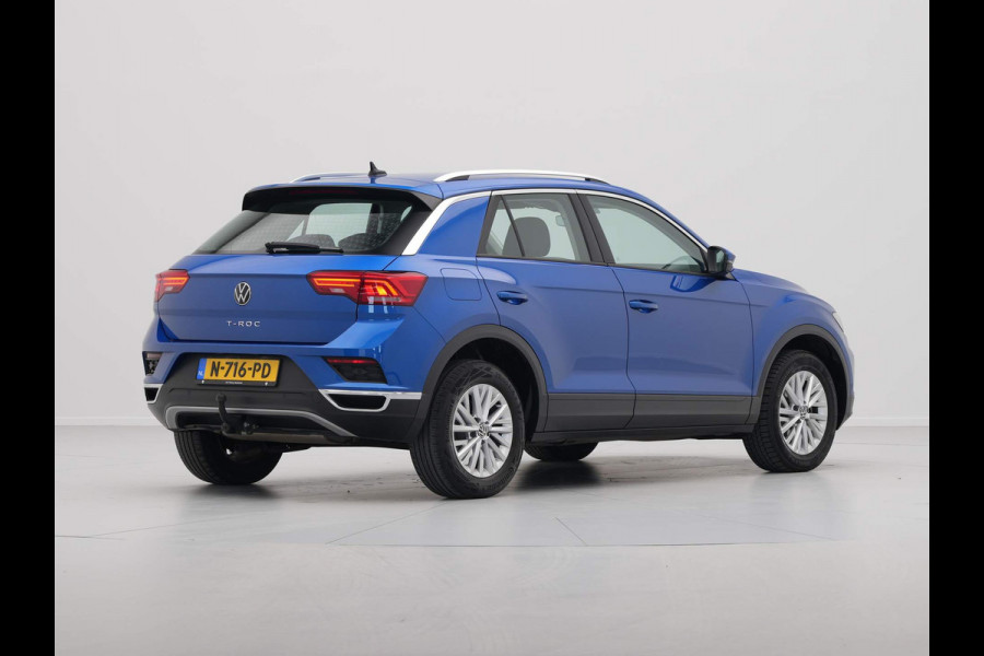 Volkswagen T-Roc 1.0 TSI 110pk Style Navigatie Trekhaak Pdc Clima