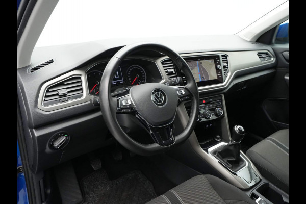 Volkswagen T-Roc 1.0 TSI 110pk Style Navigatie Trekhaak Pdc Clima