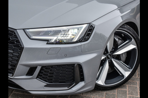 Audi RS4 2.9 TFSI RS 4 QUATTRO | BLACK - OPTIC | CARBON DETAILS | B&O SOUND | HEAD-UP | CAMERA | KERAMISCHE REMMEN | DYNAMIC PACK PLUS |