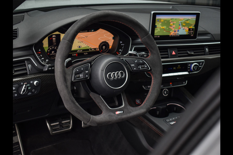 Audi RS4 2.9 TFSI RS 4 QUATTRO | BLACK - OPTIC | CARBON DETAILS | B&O SOUND | HEAD-UP | CAMERA | KERAMISCHE REMMEN | DYNAMIC PACK PLUS |