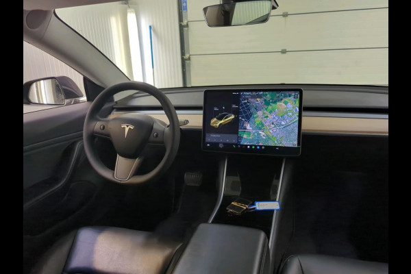 Tesla Model 3 Long Range AWD 75 kWh 441PK Autopilot+Full Self Driving 3 Panoramadak Leder PDC VA Camera Navigatie 441 pk