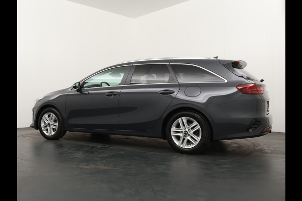 Kia Ceed Sportswagon 1.0 T-GDi DynamicPlusLine - Navigatie - Trekhaak - Stoelverwarming - Privacy Glass - Fabrieksgarantie tot 02-2026