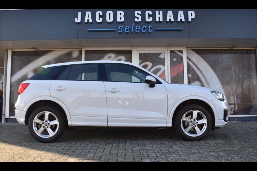 Audi Q2 35 TFSI S Edition / Automaat / Navi / Clima / Verw. Voorst. / Bluetooth / Cruise