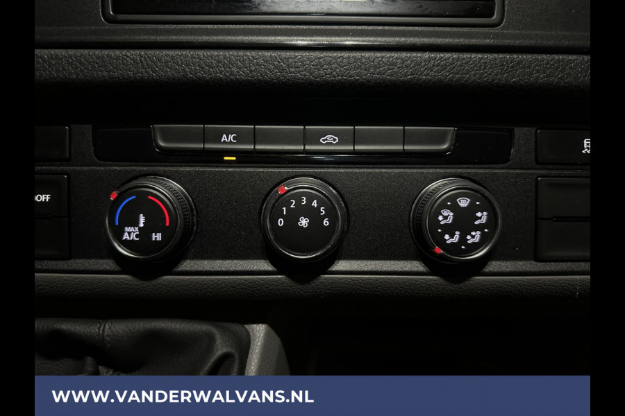 Volkswagen Crafter 2.0 TDI 141pk L4H3 L3H2 Euro6 Airco | Camera | Apple Carplay | Android Auto Parkeersensoren, Bijrijdersbank, 3000kg Trekvermogen