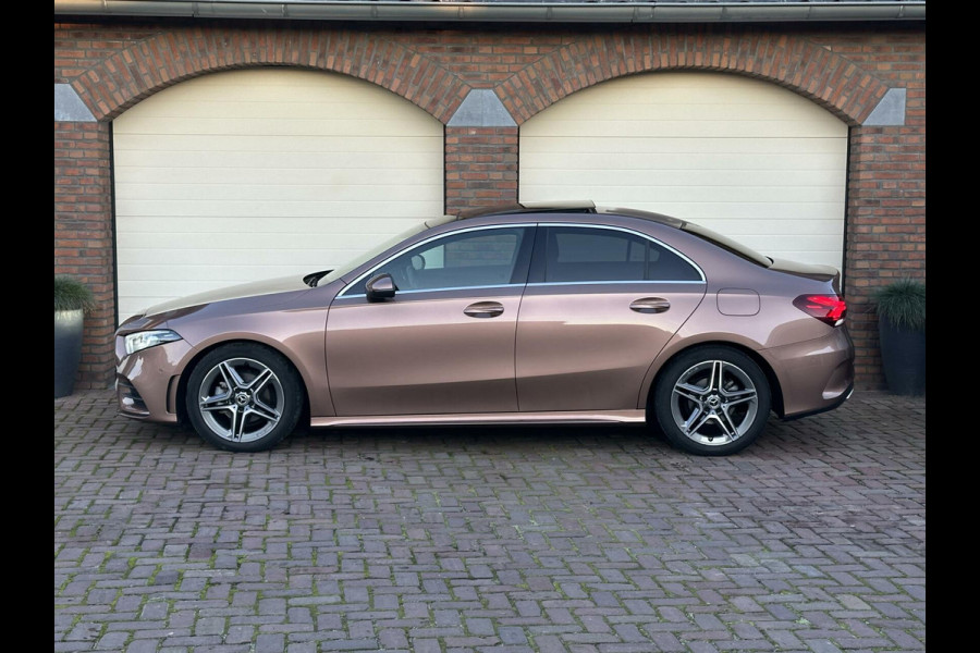 Mercedes-Benz A-Klasse 180 AMG Line