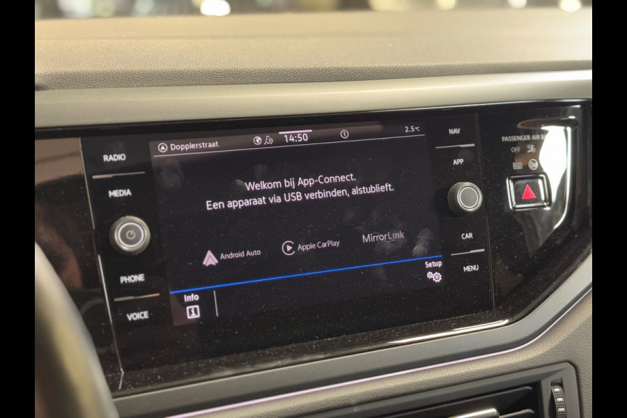 Volkswagen Taigo 1.5 TSI R-Line | pano | ACC | CarPlay | Navi | Automaat | Virtual