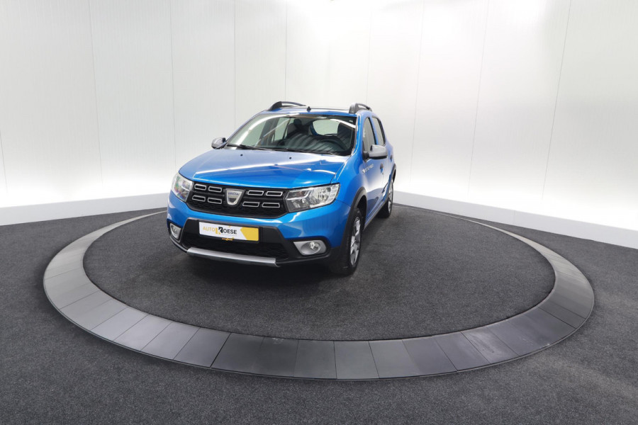 Dacia Sandero 0.9 TCe Bi-Fuel SL Stepway | Schuif-/Kanteldak | Navigatie | Parkeersensoren