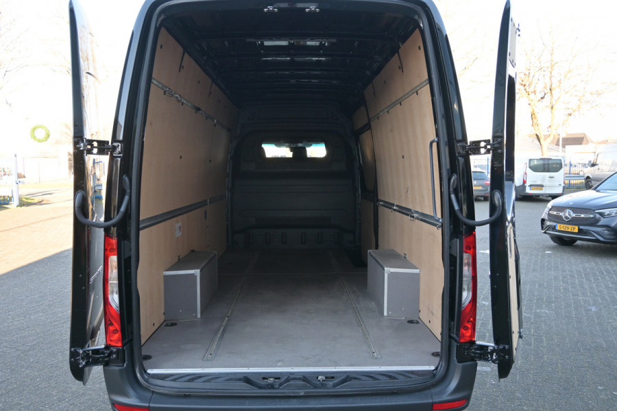 Mercedes-Benz Sprinter 317 CDI L3H2 MBUX met camera en Apple Carplay / Android Auto