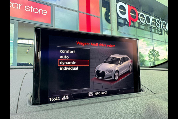 Audi A3 Sportback 2.5 TFSI RS3 quattro Full Panorama B&O RS Seats Camera Parksens.