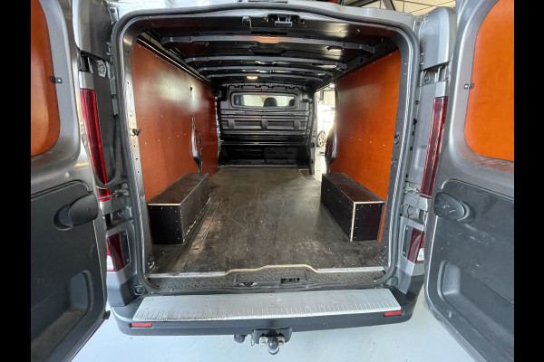 Renault Trafic 1.6 dCi T29 L2H1 120 PK / Navi / Camera Trekhaak