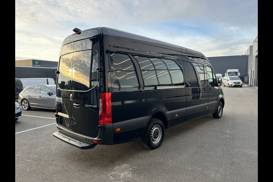 Mercedes-Benz Sprinter 317 CDI L3 H2 MBUX / Camera / Parkeersensoren / Carplay navigatie / Airco / Cruise control / 270 Graden achterdeuren