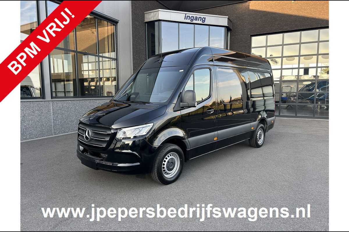 Mercedes-Benz Sprinter 317 CDI L2 H2 Pro 3500KG Trekhaak / LED / MBUX / Camera / Carplay navigatie / Cruise control / Airco