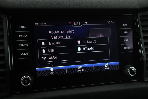 Škoda Kodiaq 1.5 TSI Sportline 7-Persoons | Adaptive cruise | Trekhaak | Stoelverwarming | Camera | Memory | Carplay | Canton Sound | Keyless | Leder/Alcantara | Full LED