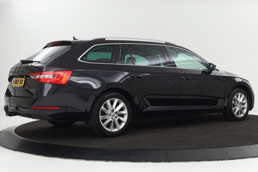 Škoda Superb 1.4 TSI iV Business Edition Plus | Trekhaak | Stoelverwarming | Full LED | Carplay | Camera | Memory | Navigatie | Cruise control