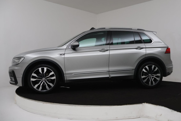 Volkswagen Tiguan 1.4 TSI ACT Comfortline Business R Automaat (VIRTUAL, NAVIGATIE, PANODAK, CAMERA, NL-AUTO, GOED ONDERHOUDEN)