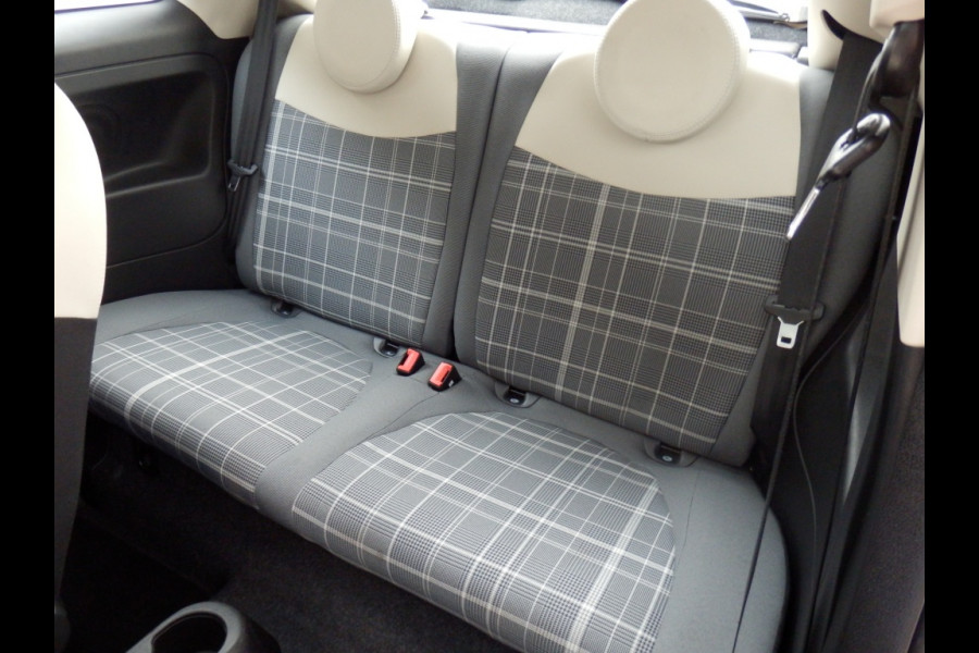 Fiat 500 85pk | Lounge | Navigatie | Cruise ctrl | Panoramadak |