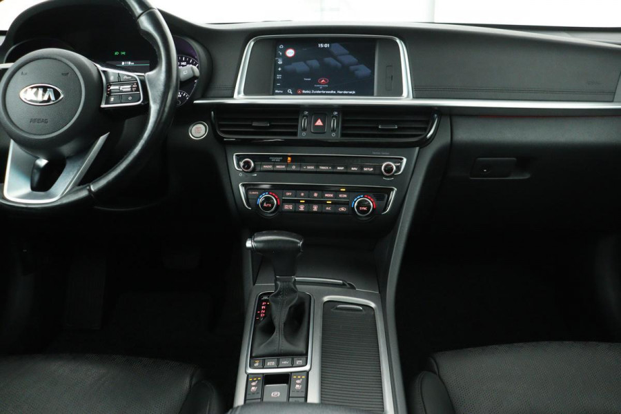 Kia Optima 2.0 GDI PHEV ExecutiveLine | Panoramadak | Leder | Stoelventilatie | Adaptive cruise | 360 camera | Trekhaak | Park Assist | Harman/Kardon | Navigatie | Achterbankverwarming | Keyless